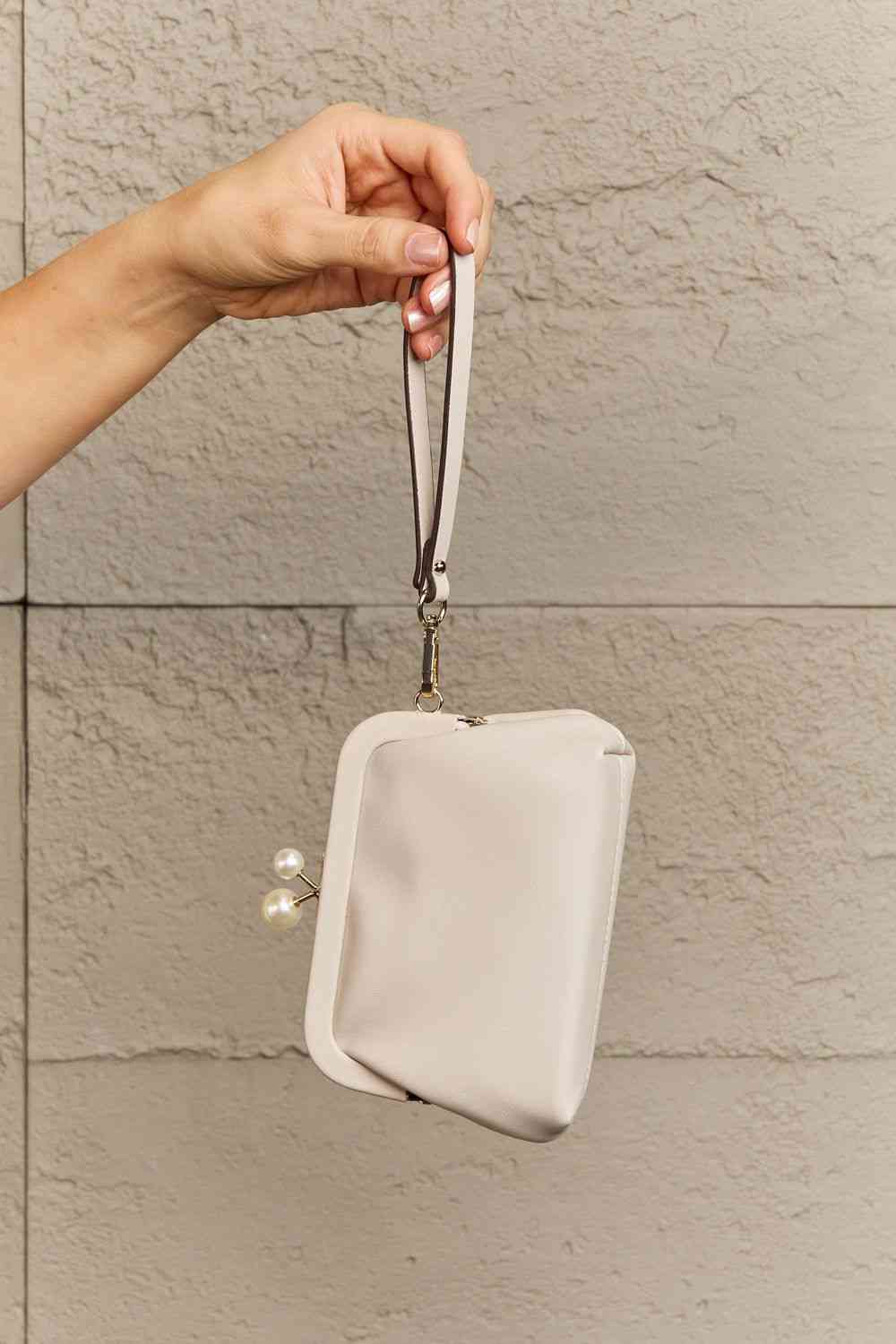 Women's Elise Pearl Coin Purse