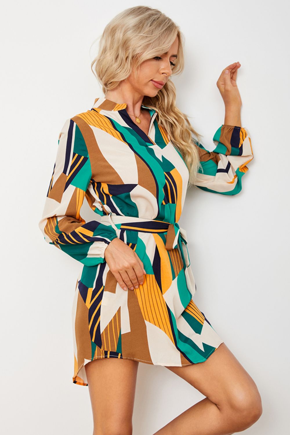 Women's Geometric Multi-Color Curved Hem skirt