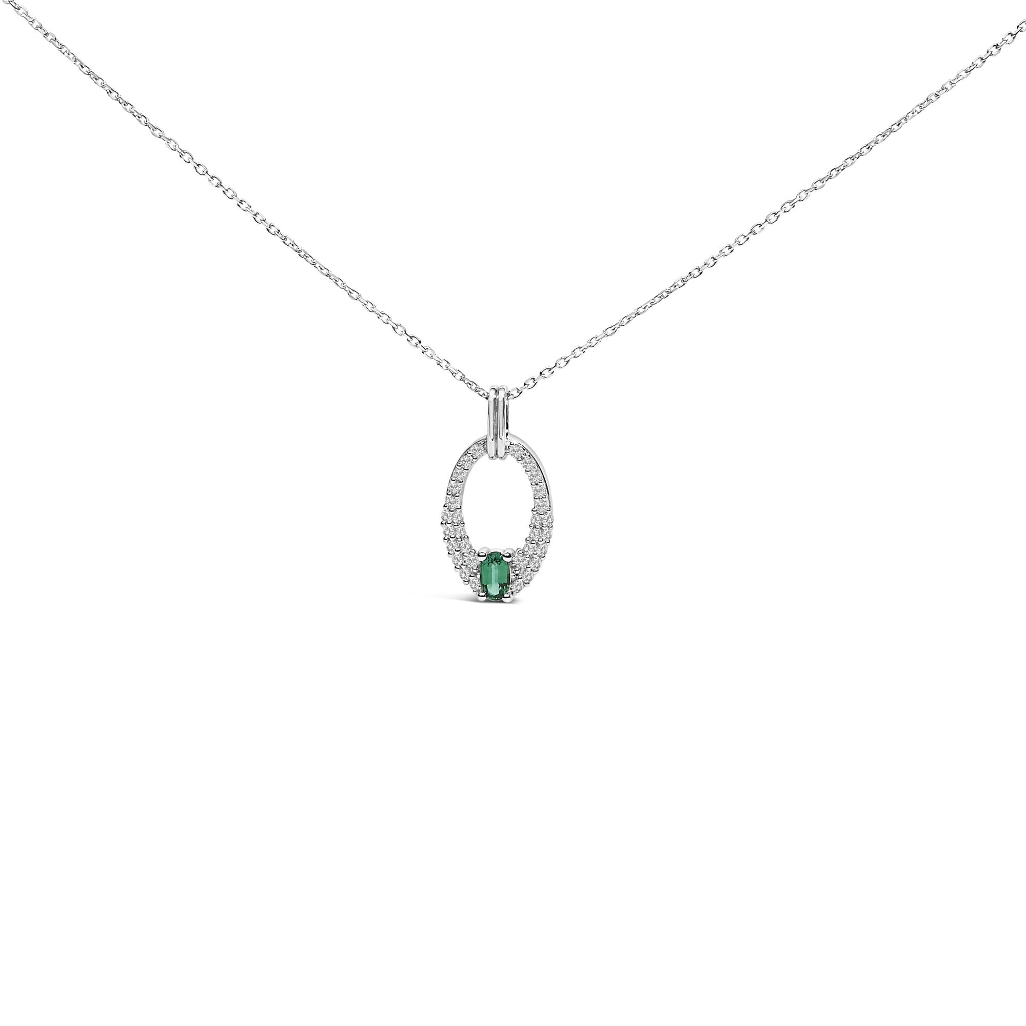Elegant .925 Sterling Silver Emerald Glow Necklace