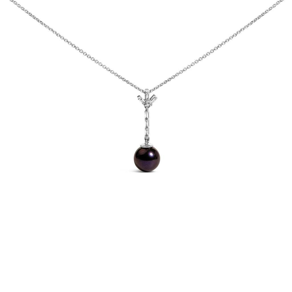 Unveil the Ocean's Mystery: .925 Sterling Silver Pearl Pendant