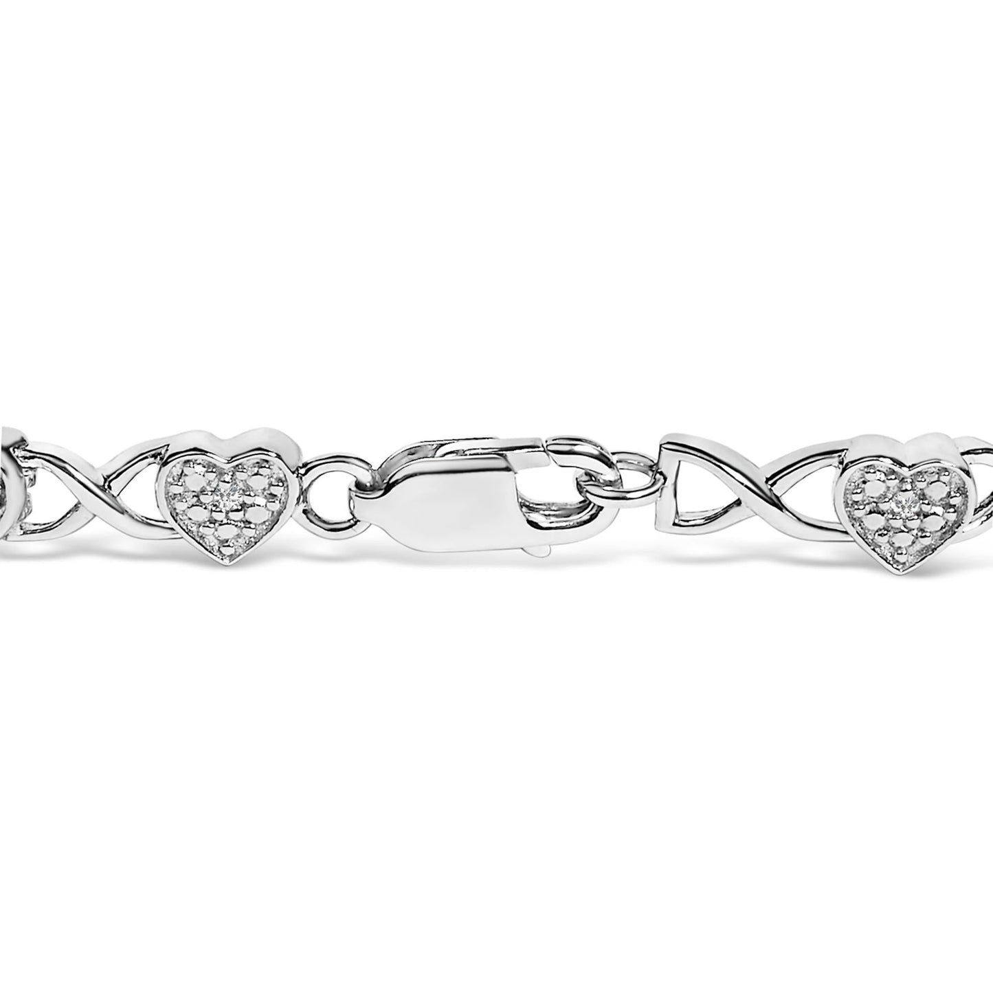 .925 Sterling Silver Diamond Accent Heart Link Bracelet (I-J Color, I3 Clarity) - 7.25in