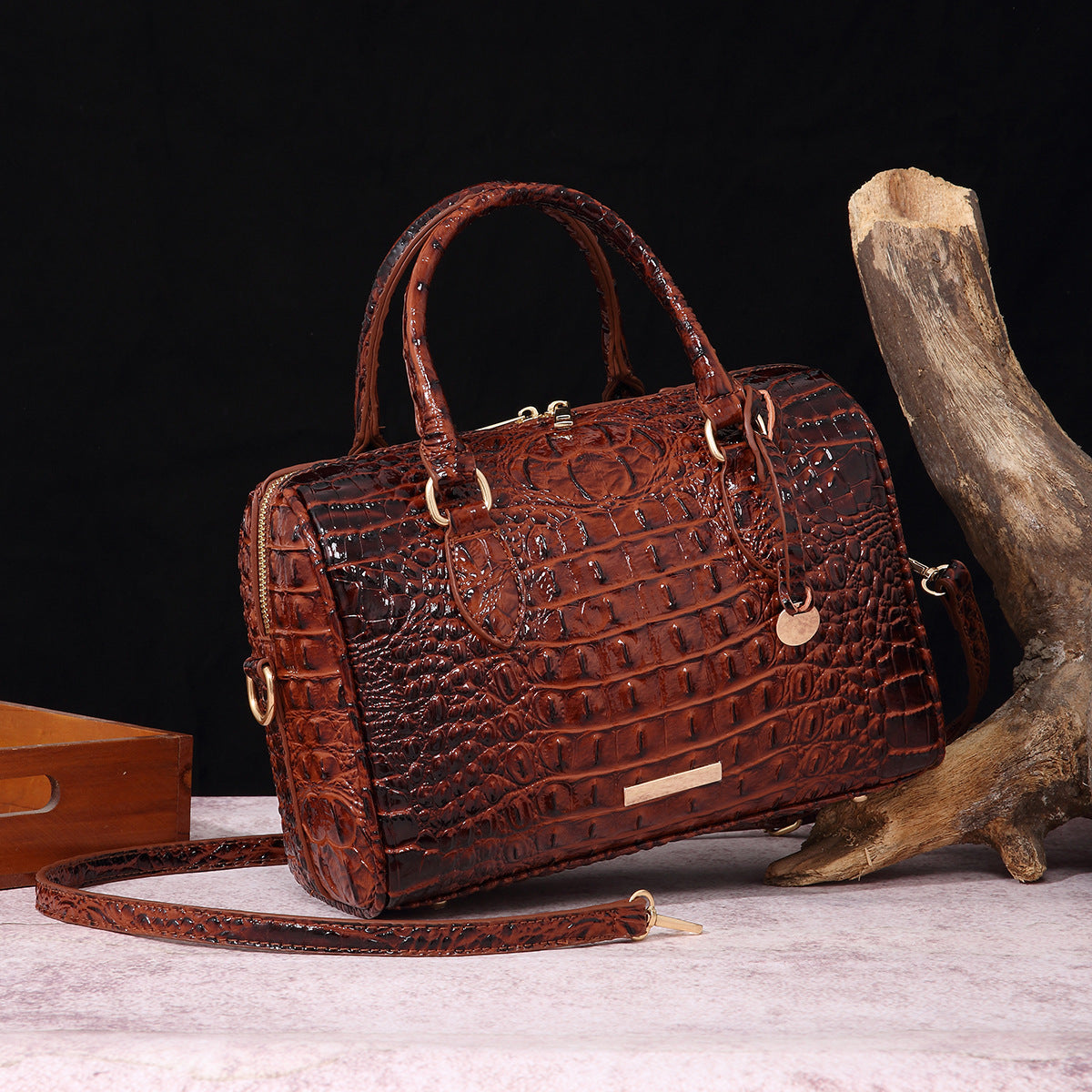 Fashion Crossbody Travel Retro Women's Bag