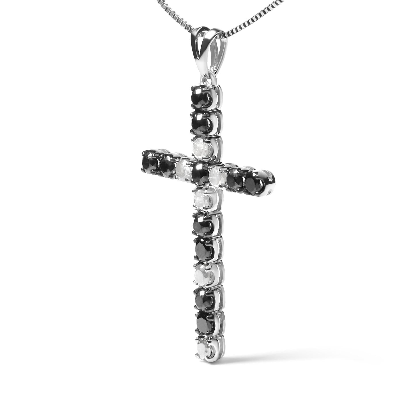 .925 Sterling Silver 1.0 Cttw Black and White Diamond Alternating Classic Cross 18in Pendant Necklace (Black/I-J Color, I3 Clarity)