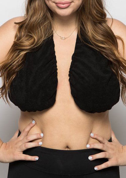 Experience ultimate comfort and convenience with our Women's Neck Wrapped Bra Towel. Made with soft and absorbent fabric, this towel wraps around your neck and secures your breast, leaving you hands-free and refreshed. Perfect for post-shower routines, spa days, or lounging at home. Say goodbye to awkward towel tucking and hello to a more comfortable you!