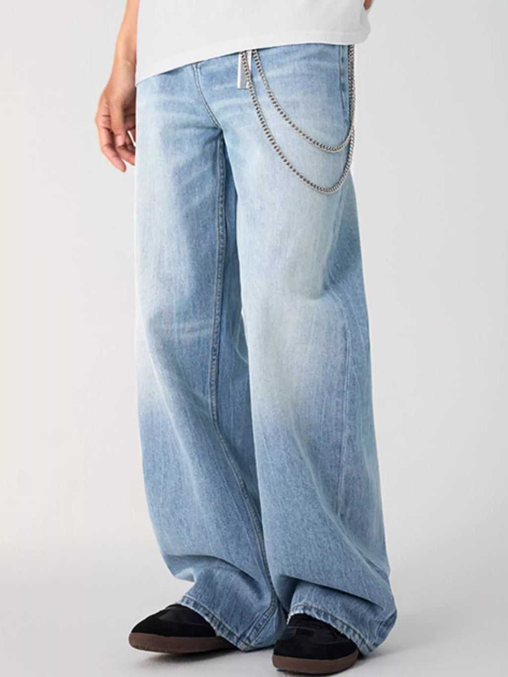 Men's Wash Relaxed Fit Long Leg Jeans left view