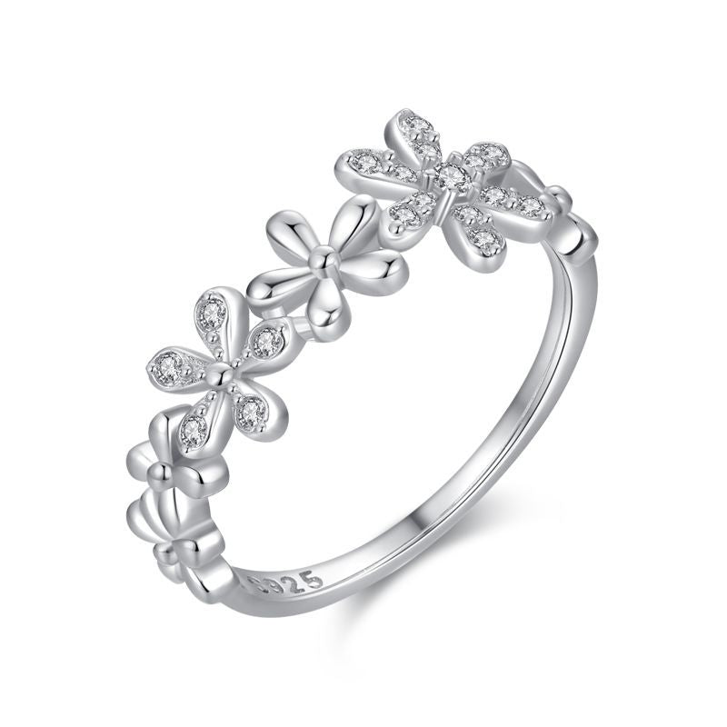 Women's Sterling Silver Daisy Flower Micro Diamond Ring