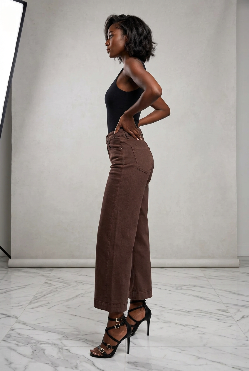 Women's Center Seam Cropped Jeans