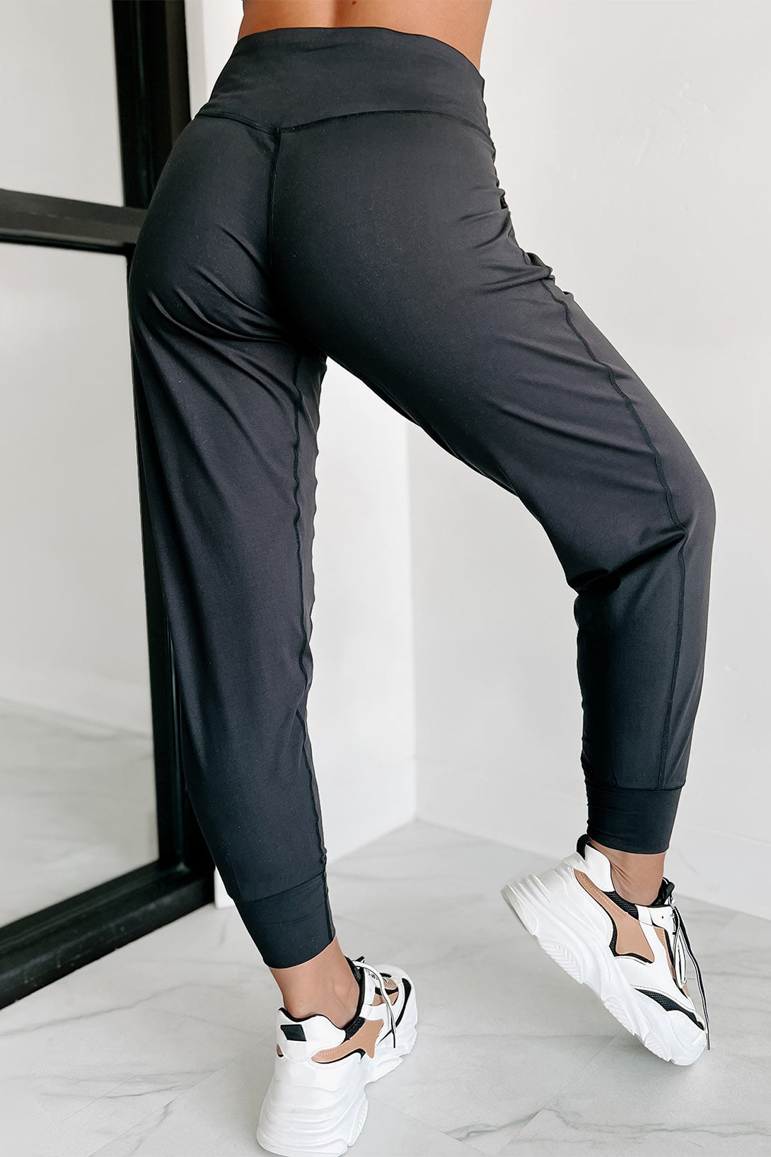 Back view Chic Black Exposed Seam High Waist Pocketed Women’s Joggers