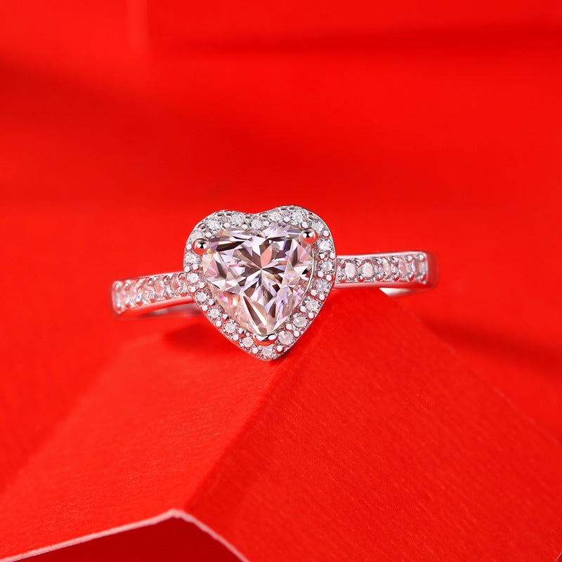 Closeup of Moissanite CZ Heart 925 Sterling Silver Ring