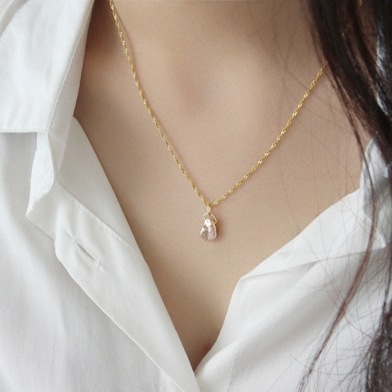 Model wearing Natural Irregular Pearl 925 Sterling Silver Necklace "gold plated"