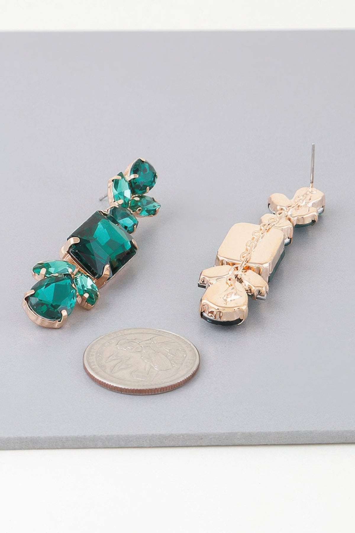 Elegant emerald green Rhinestone Dangle Drop Earrings