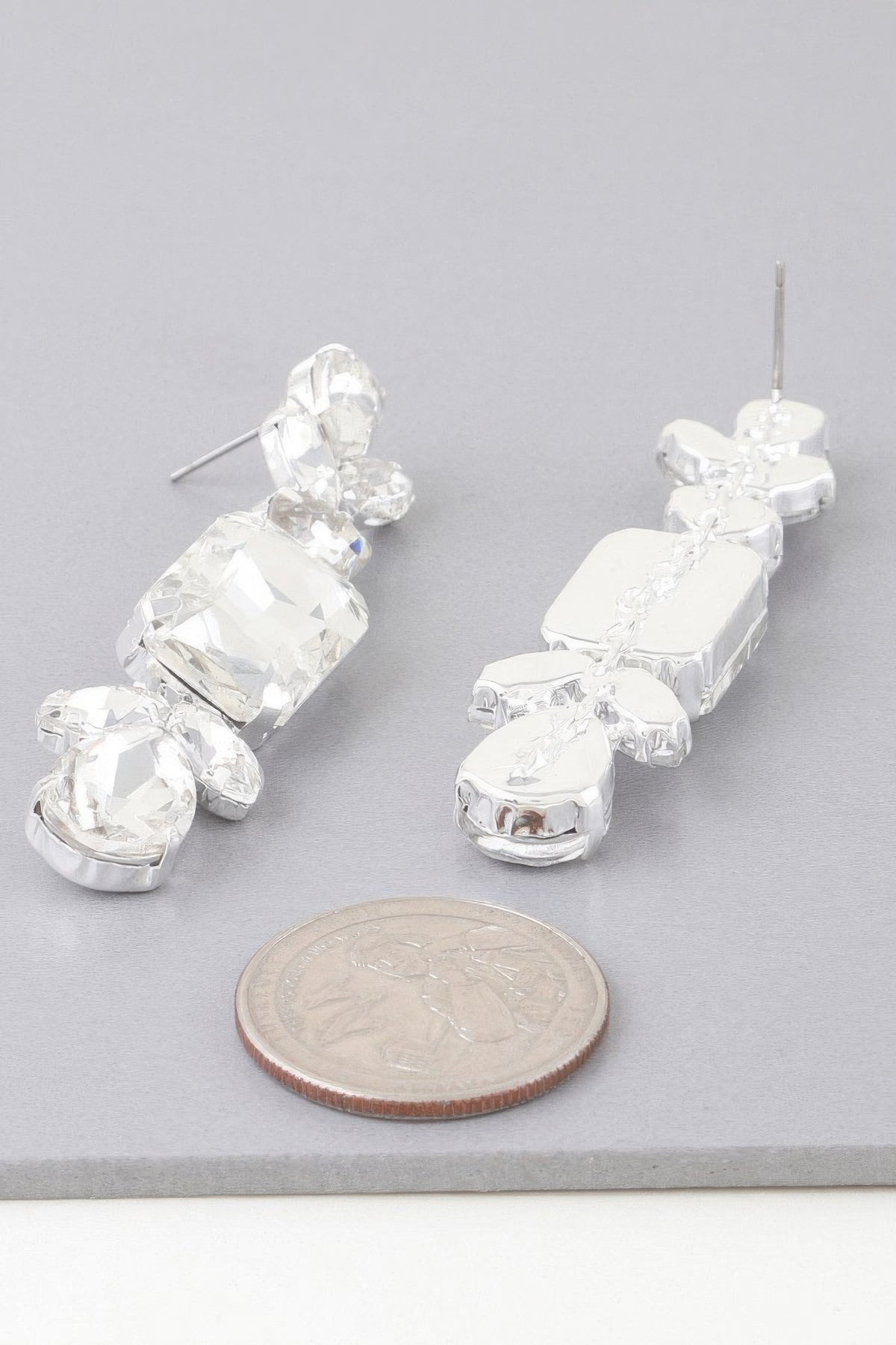 Elegant clear silver Rhinestone Dangle Drop Earrings