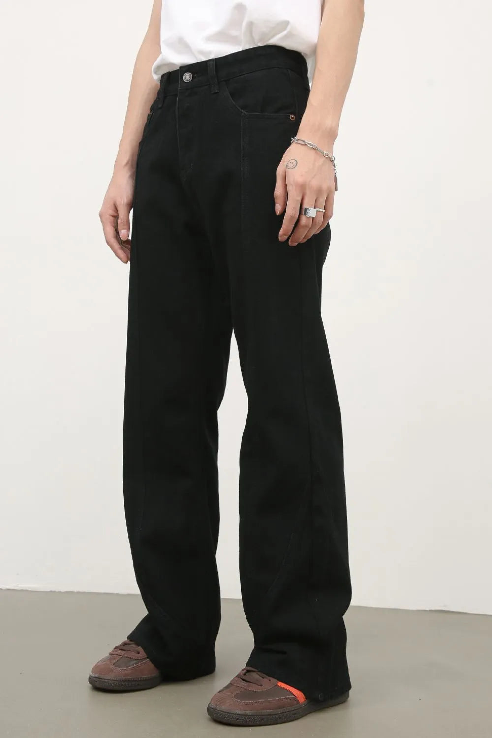 Men's Black Relaxed Slim Fit Jeans side view