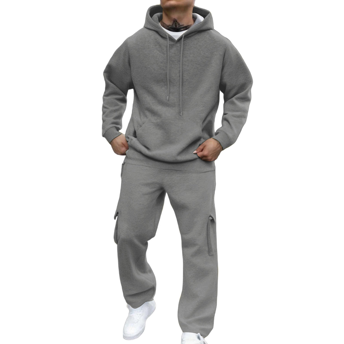 Model wear a Men's Winter Cargo Sweat Suit Set grey