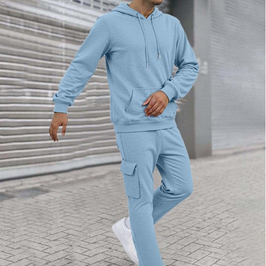 Model wear a Men's Winter Cargo Sweat Suit Set light blue 