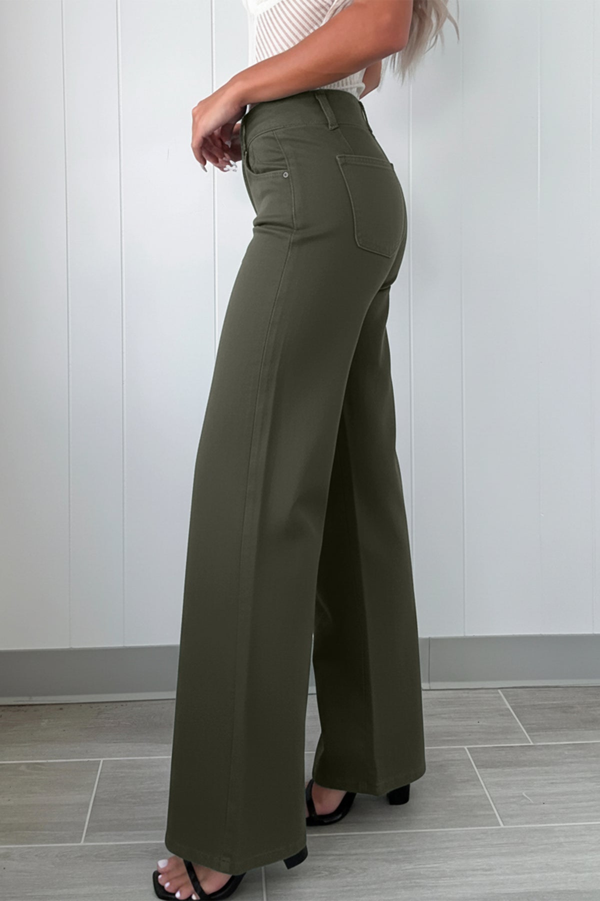 Model wearing olive green  High Waist Wide Leg Jeans side view