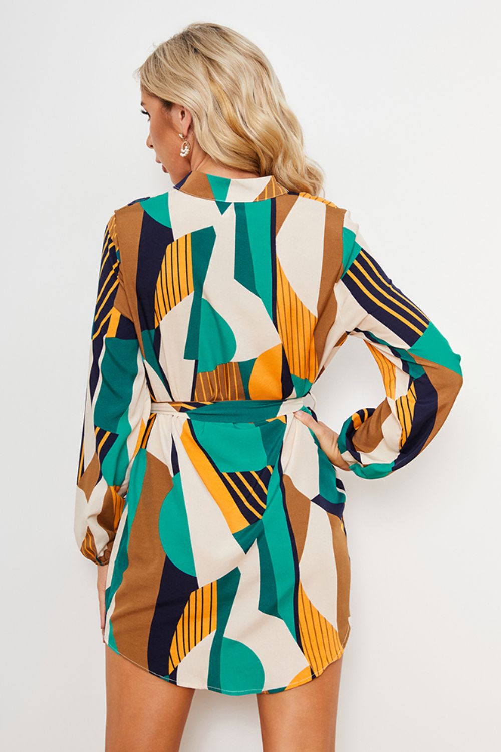 Women's Geometric Multi-Color Curved Hem skirt