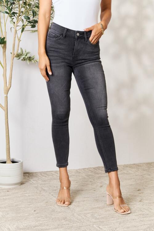 Elevate your style with BAYEAS Women's Cropped Skinny Jeans – a contemporary and chic choice. Designed with a slim fit that accentuates curves and a cropped length above the ankle, these jeans provide a sleek and flattering silhouette. Showcase your favorite shoes and embrace a modern, on-trend look with these stylish skinny jeans.